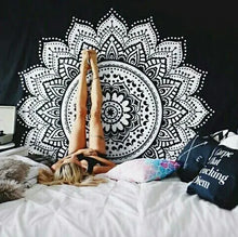 Load image into Gallery viewer, 200*150cm Yin Yang Printed Lotus Tapestry Bohemia Mandala Tapestry Wall Hanging Wall Decoration Hippie Tapestry Beach Yoga Mat