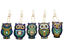 Cargar imagen en el visor de la galería, Llavero con pintura de diamantes 5D DIY, colgante de bordado de diamantes de imitación, Kits de manualidades DIY, pintura de diamantes, llavero de punto de cruz, accesorios