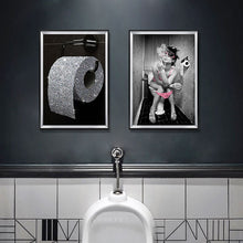 Charger l'image dans la galerie, Mode femme lèvre toile affiche diamant rouleau de toilette papier mur Art impression peinture moderne image pour salle de bain décoration de la maison