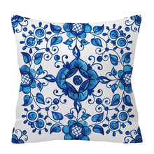 Laden Sie das Bild in den Galerie-Viewer, Blau-weißer Porzellandruck-Kissenbezug, böhmischer Stil, Mandala-Geometrie-Kissenbezug, moderne Mode, Sofa, Stühle, Dekokissen