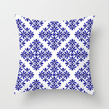Laden Sie das Bild in den Galerie-Viewer, Blau-weißer Porzellandruck-Kissenbezug, böhmischer Stil, Mandala-Geometrie-Kissenbezug, moderne Mode, Sofa, Stühle, Dekokissen