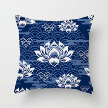 Laden Sie das Bild in den Galerie-Viewer, Blau-weißer Porzellandruck-Kissenbezug, böhmischer Stil, Mandala-Geometrie-Kissenbezug, moderne Mode, Sofa, Stühle, Dekokissen