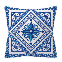 Laden Sie das Bild in den Galerie-Viewer, Blau-weißer Porzellandruck-Kissenbezug, böhmischer Stil, Mandala-Geometrie-Kissenbezug, moderne Mode, Sofa, Stühle, Dekokissen