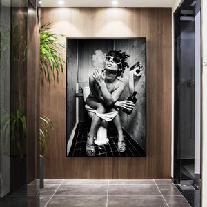 Sexy Girl Sits in a Toilet Nordic Canvas Art Posters And Prints Black And White Canvas Paintings On the Wall Art Pictures Cuadro