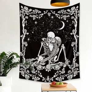 Tapiz de calavera con diseño de luna pequeña, cielo estrellado, flor, beso, brujería negra, tela para colgar en la pared, alfombra, tapices, decoración del hogar para habitación y techo