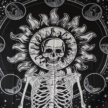 Charger l&#39;image dans la galerie, Blanc noir soleil lune Mandala tapisserie tenture murale céleste tapisserie Hippie mur tapis dortoir décor psychédélique tapisserie