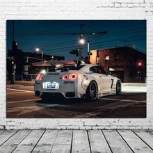 Carica l&#39;immagine nel visualizzatore della Galleria, Nissan Tuning GT R R35 Bianco Super car Poster e Stampe Modern Wall Art Immagine Tela Pittura per Living Room Decor senza cornice
