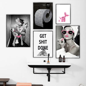 Poster WC Toilet Decoration Wall Art Sexy Naked Woman Fashion Decorative Paintings Bling Roll Paper Canvas Pictures For Bathroom