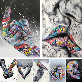 Street Graffiti Hand Kissing Skull Wall Art Poster Modern Abstract Home Decor Canvas Painting Room Mural Picture Print Artwork