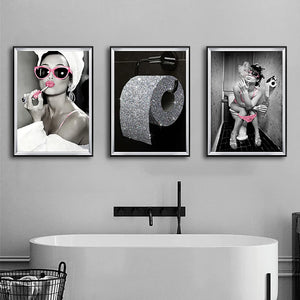 Fashion Woman Lip Canvas Poster Diamond Toilet Roll Paper Wall Art Print Painting Modern Picture For Bathroom Home Decoration