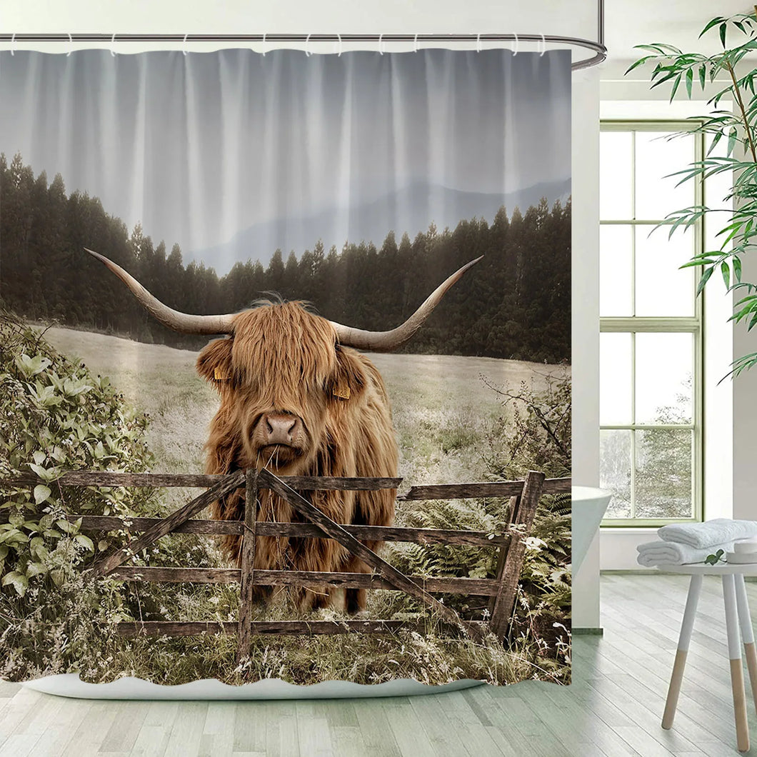 Highland Cattle Duschvorhänge, Holzzaun, rustikaler Bauernhof, braune Kuh, Badevorhang-Set, Polyesterstoff, Badezimmer-Dekor mit Haken