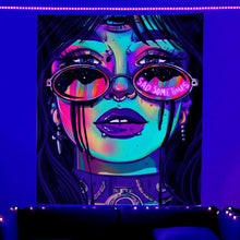 Charger l&#39;image dans la galerie, Tapisserie murale Hippie Rock Smoke Girl, lumière noire, décor de pièce réactif aux UV, esthétique lumineuse, crâne de néon, décor de chambre à coucher