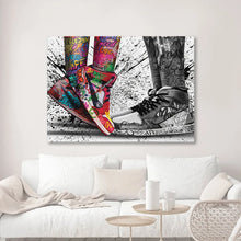 Cargar imagen en el visor de la galería, Zapatillas con ilustraciones de Graffiti a la moda, zapatos deportivos, pintura en lienzo de calle, carteles e impresiones, imagen artística de pared, decoración del hogar para sala de estar