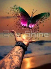 Cargar imagen en el visor de la galería, Evershine diamante bordado mariposa punto de cruz cuadrado completo diamante redondo pintura mano diamantes de imitación imágenes artesanías