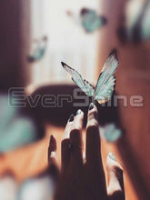 Cargar imagen en el visor de la galería, Evershine diamante bordado mariposa punto de cruz cuadrado completo diamante redondo pintura mano diamantes de imitación imágenes artesanías