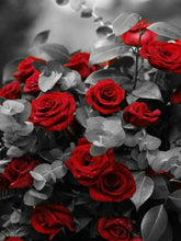 Cargar imagen en el visor de la galería, Evershine diamante bordado Rosa diamantes de imitación cuadros completo cuadrado diamante pintura flores negro blanco punto de cruz decoración del hogar