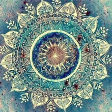 Carica l&#39;immagine nel visualizzatore della Galleria, HUACAN Pittura Diamante 5D Mandala Punto Croce Quadrato Pieno Nuovo Arrivo Diamante Ricamo Fiore Mosaico Artigianato Wall Art