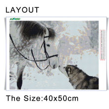 Laden Sie das Bild in den Galerie-Viewer, AZQSD Winter voller quadratischer Diamant Malerei Pferd DIY 5D handgemachtes Geschenk Diamant Stickerei Verkauf Tier Dekor für Zuhause Full Kits
