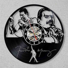 Carica l&#39;immagine nel visualizzatore della Galleria, Orologio da parete Queen Rock Band Design moderno Tema musicale Orologi classici con dischi in vinile Orologio da parete Decorazioni per la casa d&#39;arte Regali per musicisti