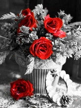 Cargar imagen en el visor de la galería, Evershine diamante bordado Rosa diamantes de imitación cuadros completo cuadrado diamante pintura flores negro blanco punto de cruz decoración del hogar