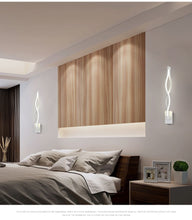 Carica l&#39;immagine nel visualizzatore della Galleria, Lampada da parete a LED moderna e minimalista AC85-260V 16W ​​Soggiorno camera da letto Comodino Corridoio Illuminazione per mobili Lampada da parete decorativa
