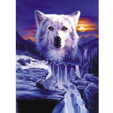 Cargar imagen en el visor de la galería, 5D Diy diamante pintura Lobo diamante bordado Luna paisaje Rhinestone mosaico animales hecho a mano regalo decoración de pared