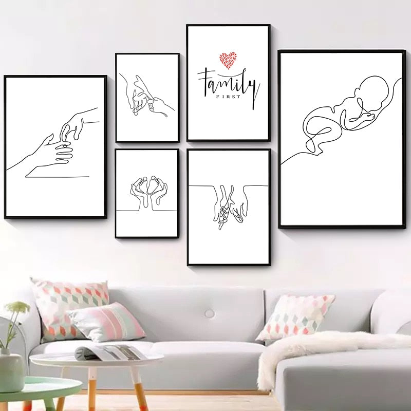 Wall Art Happy Family Canvas Painting Art Hand Drawn Lines Love Baby Nordic Posters For Kids' Nursery Room Decor Wall Art Mural