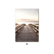 Carica l&#39;immagine nel visualizzatore della Galleria, Scandinavo Natura Paesaggio Tela Pittura Erba Ponte Spiaggia Tramonto Wall Art Poster Stampa nordica Immagine moderna Home Decor